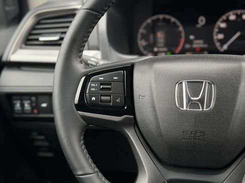 Used 2025 Honda Odyssey EX-L image 23