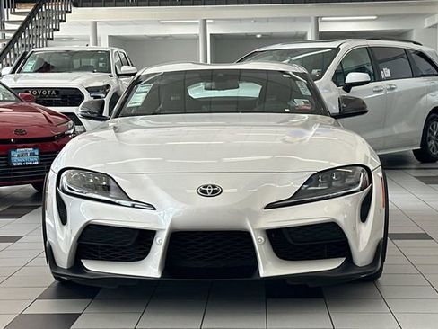 Used 2026 Toyota Supra w/ Driver Assist Package image 9