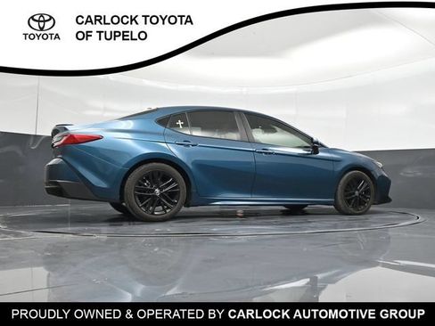 Used 2025 Toyota Camry SE w/ Convenience Package FWD image 46