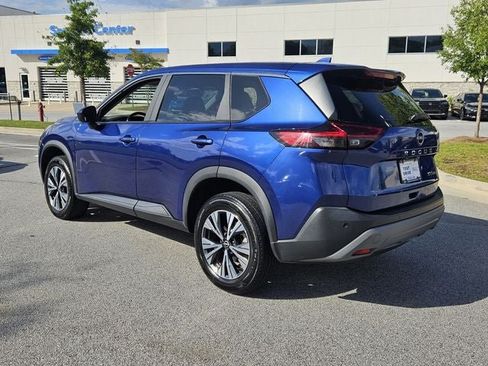 Used 2023 Nissan Rogue SV AWD/4WD image 6