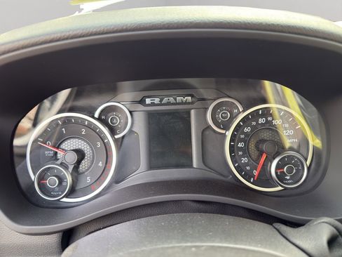 Used 2025 RAM 3500 Tradesman w/ Chrome Appearance Group image 20