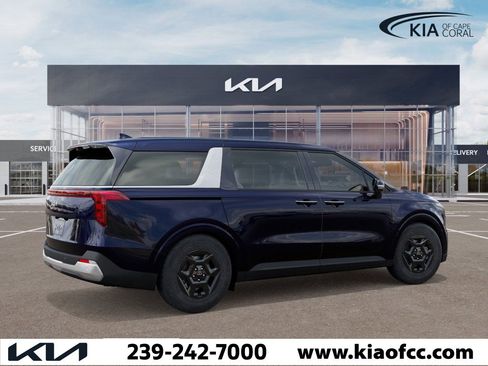 New 2026 Kia Carnival image 6