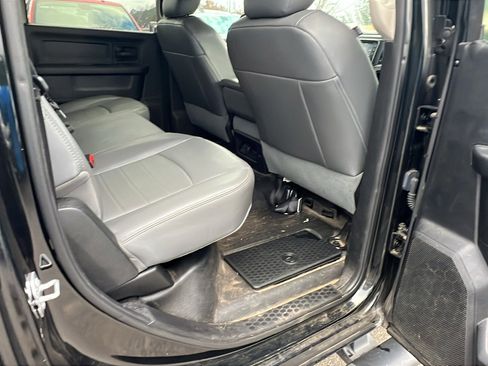 Used 2017 RAM 2500 Tradesman image 21