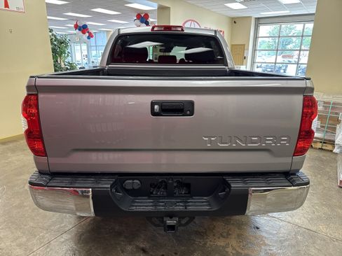 Used 2019 Toyota Tundra SR5 w/ TRD Off Road Package AWD/4WD image 13