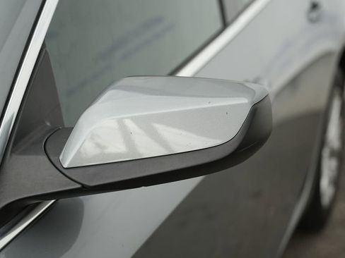 Used 2024 Chevrolet Malibu LT FWD image 10