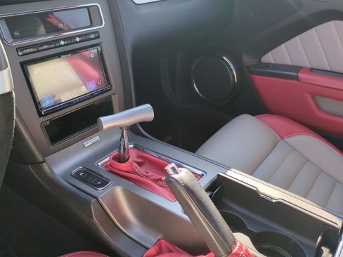 Used 2010 Ford Mustang GT Premium RWD image 24