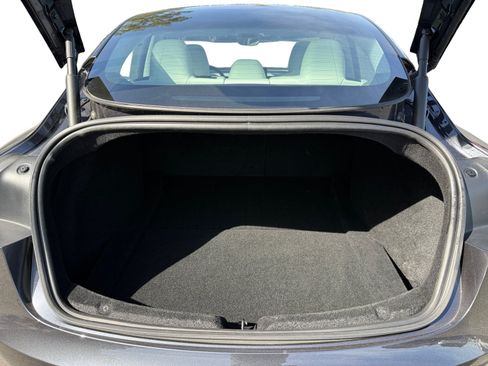 Used 2025 Tesla Model 3 Long Range RWD image 17