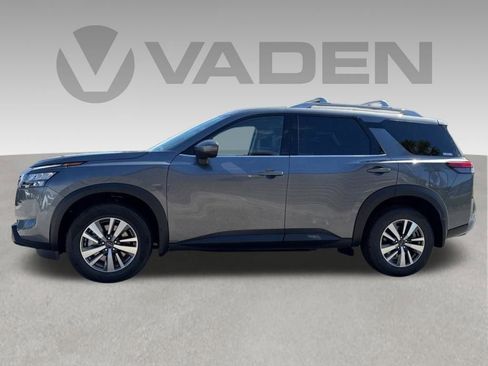 New 2026 Nissan Pathfinder SL FWD image 31