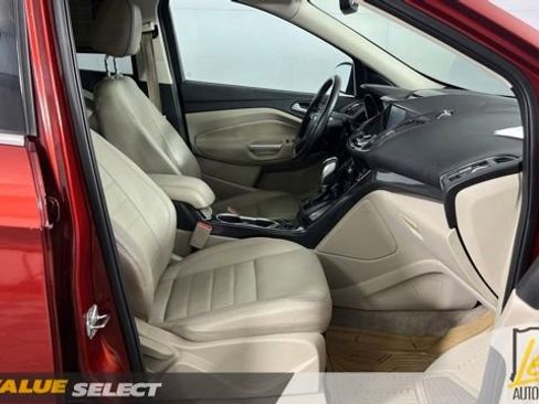 Used 2014 Ford Escape Titanium w/ Equipment Group 401A AWD/4WD image 12