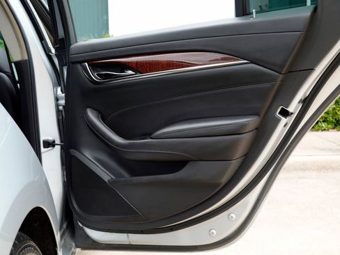 Used 2015 Cadillac CTS Luxury RWD image 33