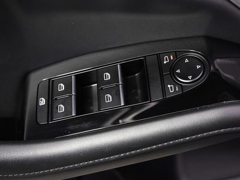 Used 2025 MAZDA MAZDA3 Hatchback w/Premium Plus Pkg image 23