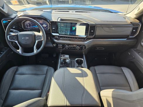 Used 2024 Chevrolet Silverado 1500 RST image 25