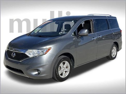 Used 2016 Nissan Quest SV image 13