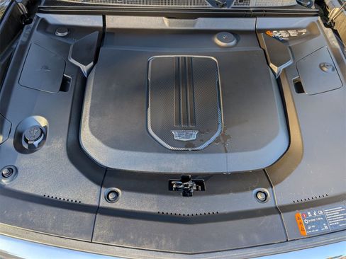 Used 2024 Cadillac Lyriq Sport image 42