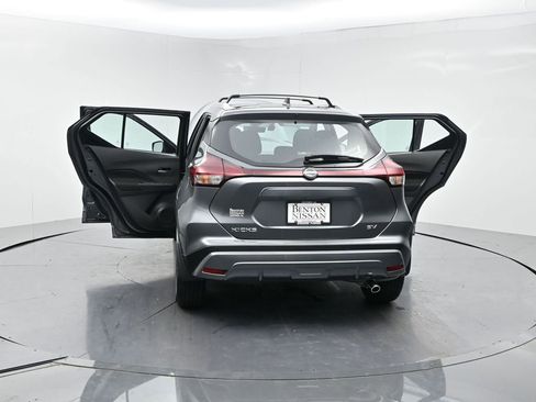 Used 2024 Nissan Kicks SV w/ Interior Electronics Package FWD image 26