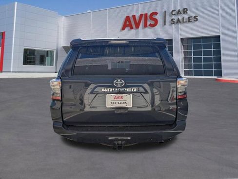Used 2024 Toyota 4Runner SR5 AWD/4WD image 7