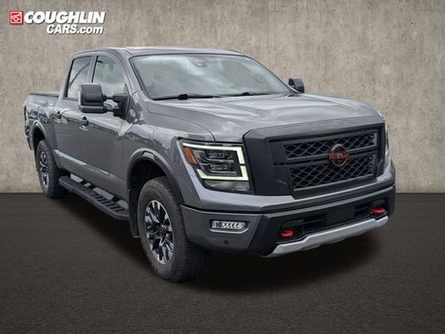 Certified 2024 Nissan Titan PRO-4X w/ Pro-4x Convenience Package AWD/4WD image 18