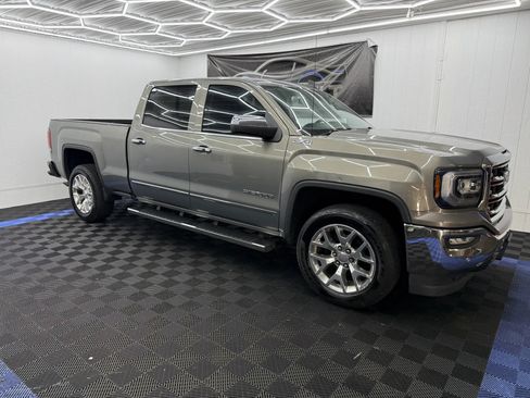 Used 2017 GMC Sierra 1500 SLT AWD/4WD image 2