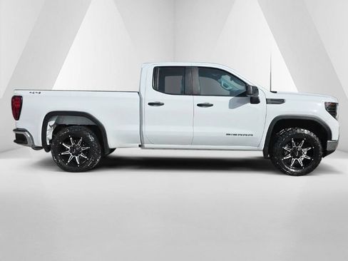 Used 2023 GMC Sierra 1500 Pro w/ Fleet Convenience Package AWD/4WD image 4