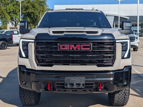 Used 2026 GMC Sierra 2500 AT4X AWD/4WD image 6