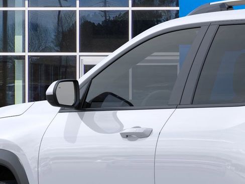 New 2026 Chevrolet Equinox LT image 14