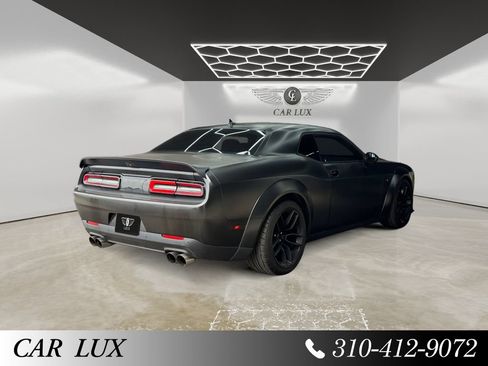 Used 2019 Dodge Challenger SRT Hellcat Redeye RWD image 5