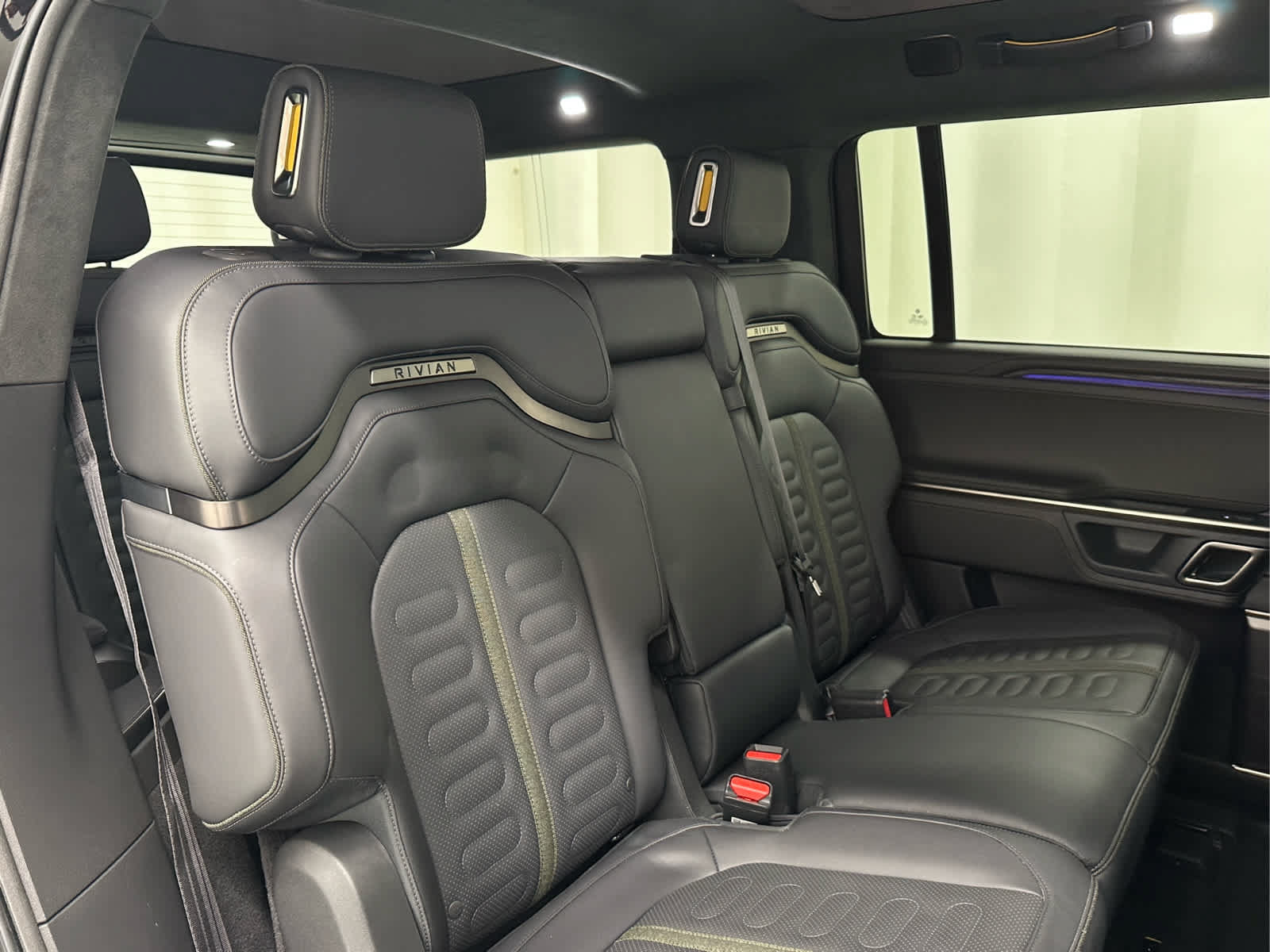 Used 2023 Rivian R1S Adventure Quad AWD/4WD image 23