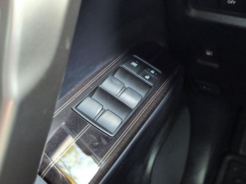 Used 2020 Lexus GX 460 Premium w/ Premium Package image 21