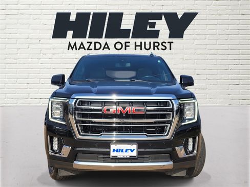 Used 2022 GMC Yukon SLT w/ SLT Luxury Package image 2