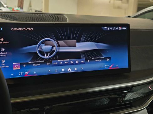 New 2026 BMW X7 xDrive40i w/ Executive Package AWD/4WD image 32