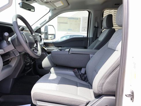 New 2026 Ford F250 XLT w/ XLT Premium Package AWD/4WD image 22