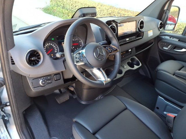 New 2026 Mercedes-Benz Sprinter 2500 image 13