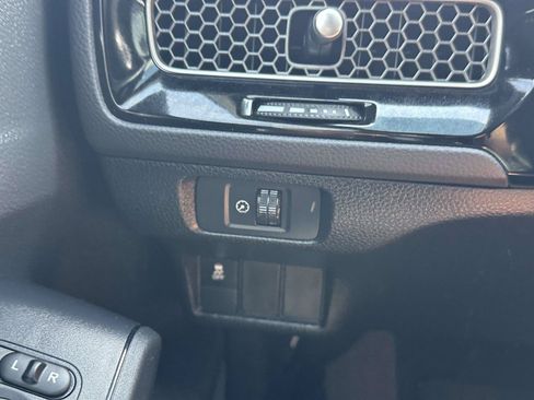 Certified 2025 Honda Civic Sport image 21
