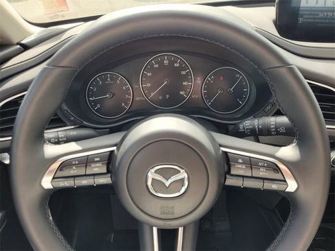 Certified 2025 MAZDA CX-30 AWD 2.5 S w/ Preferred Package image 30