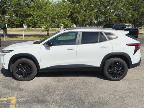 Used 2024 Chevrolet Trax ACTIV w/ Driver Confidence Package FWD image 5