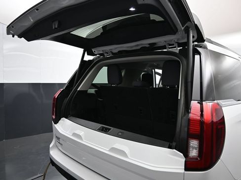 Used 2025 Ford Expedition Active AWD/4WD image 25