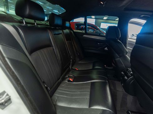 Used 2014 BMW M5 RWD image 13