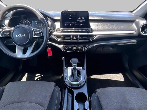 Used 2024 Kia Forte LXS FWD image 15