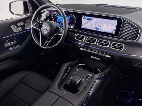 Certified 2025 Mercedes-Benz GLE 450 4MATIC w/ AMG Line Exterior image 16
