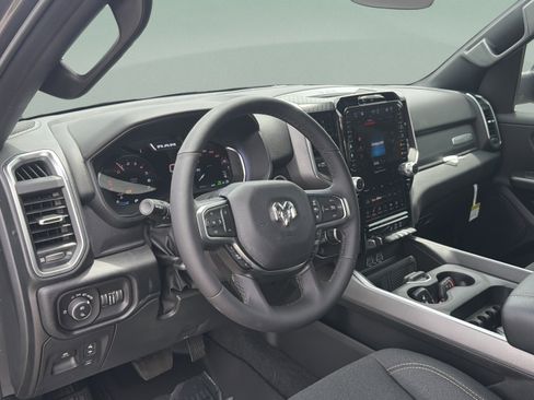 New 2026 RAM 1500 Big Horn AWD/4WD image 9