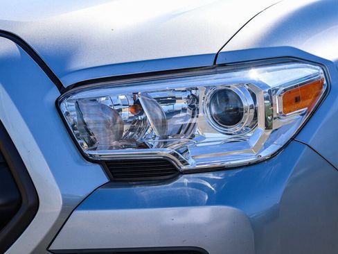 Used 2023 Toyota Tacoma SR w/ SR Convenience Package image 21