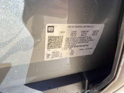 New 2026 Chevrolet Suburban Premier image 54