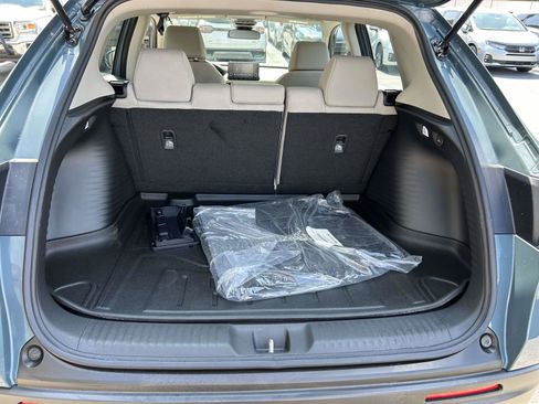 Certified 2025 Honda HR-V LX image 6