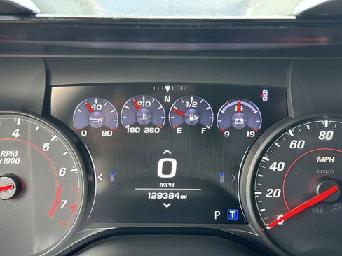 Used 2019 Chevrolet Camaro SS RWD image 12