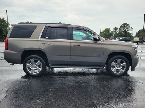 Certified 2017 Chevrolet Tahoe LS RWD image 4