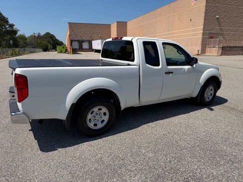 Used 2019 Nissan Frontier S RWD image 35