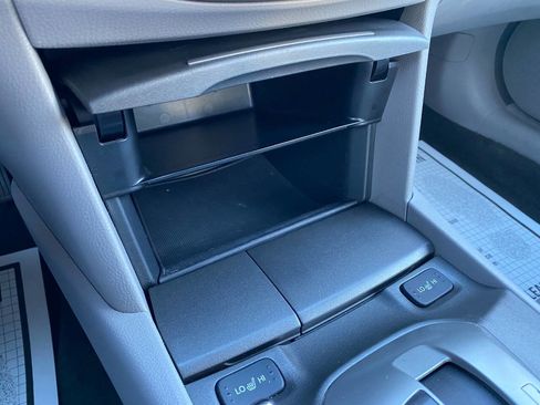 Used 2011 Honda Accord EX-L image 16