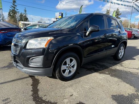 Used 2015 Chevrolet Trax LS image 3