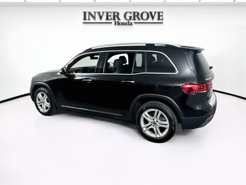 Used 2022 Mercedes-Benz GLB 250 4MATIC image 7