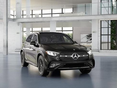 Certified 2026 Mercedes-Benz GLC 350e 4MATIC image 9